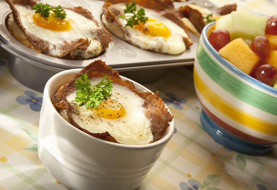Steak-umm® and Egg Biscuit Bake